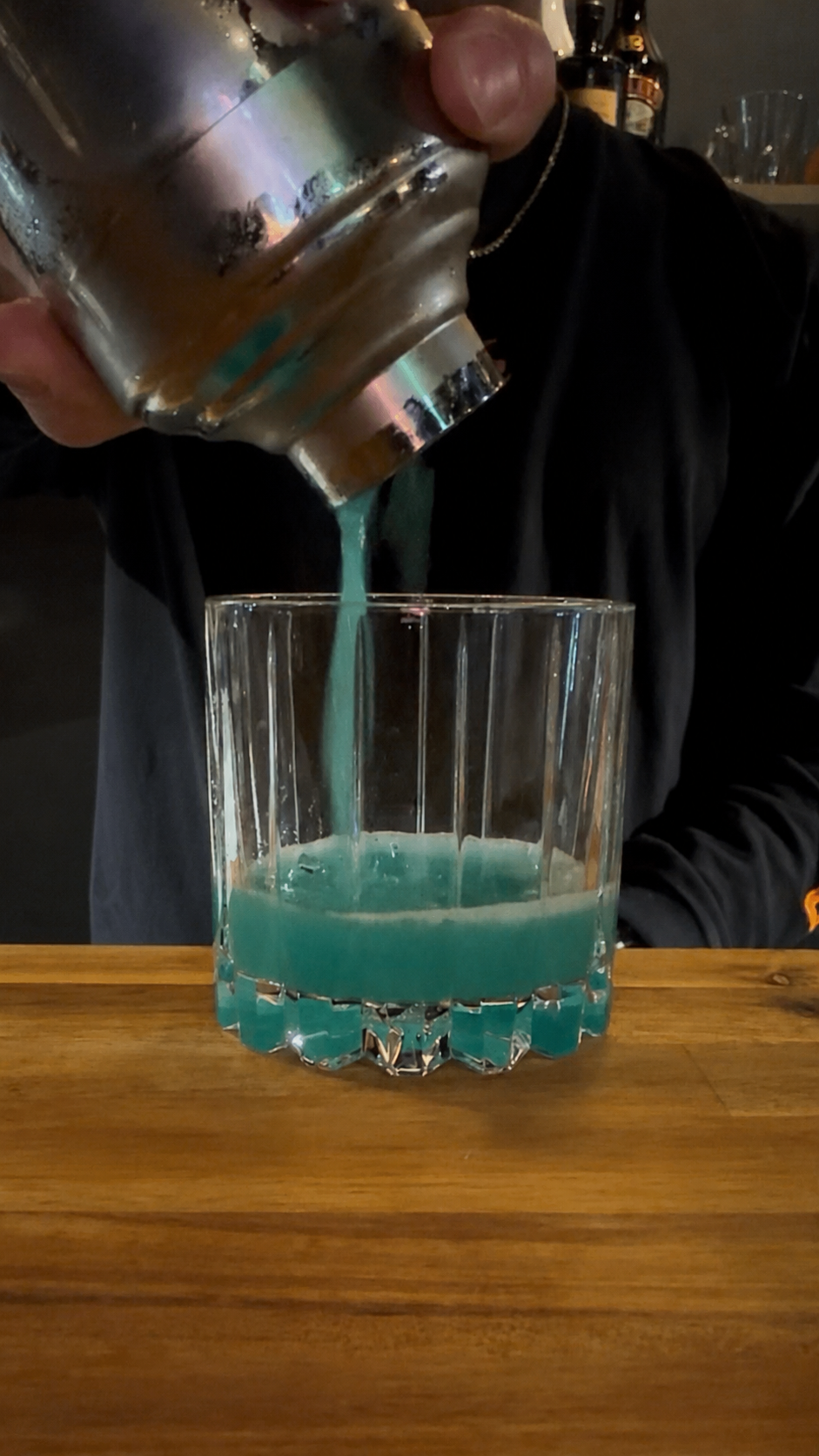 & BAR PuKe